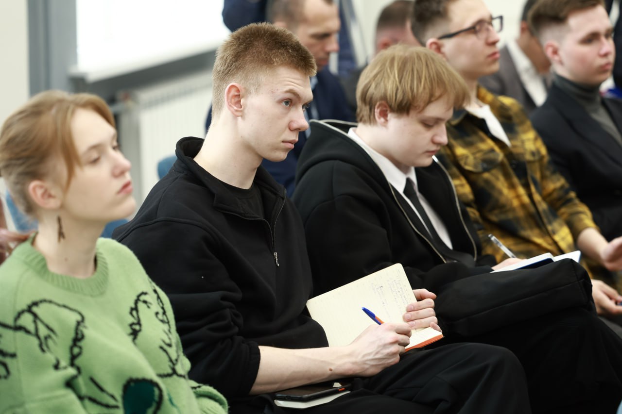 В Челябинске объявлен первый набор в передовую школу айтишников
