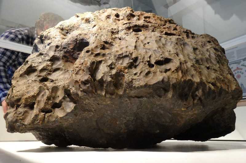 CHelyabinsk-meteorit-2015.jpg