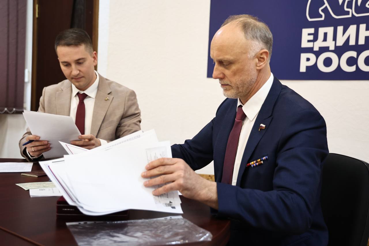 Олег Голиков подал документы на участие в предварительном голосовании «Единой России» 