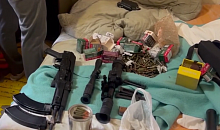 Оперативниками ФСБ у южноуральца изъят автомат и самодельные патроны