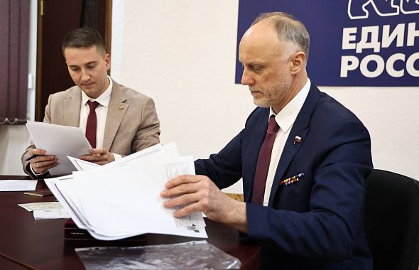 Олег Голиков подал документы на участие в предварительном голосовании «Единой России» 